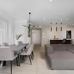 Lovely Apartment In Malinska 公寓 *