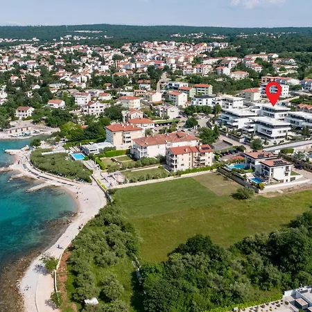 Amazing Apartment In Malinska With Wifi * Malinska
