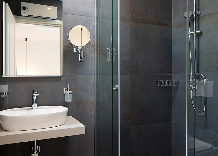 Amazing Apartment In Malinska With Wifi Apartman