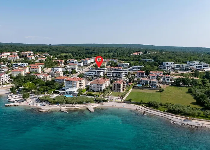 Apartman Amazing Apartment In Malinska With Wifi *